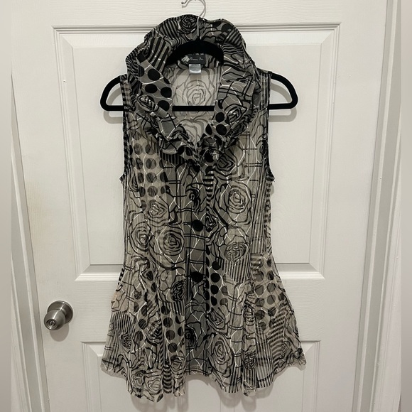 Damee Inc Sheer Sleeveless Top with Wired Collar Size S - Picture 1 of 9
